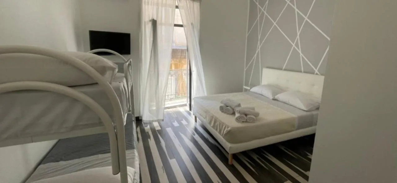 Vendégház Room Rental Piazza Garibaldi Nápoly