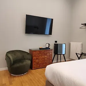 Deluxe Spaccanapoli Naples